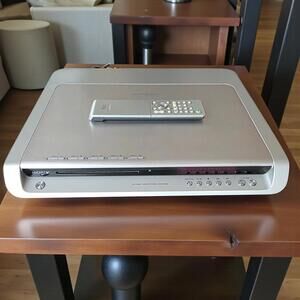 Sony HCD-FR10W Super Audio CD / DVD Receiver Home Theater System + Remote